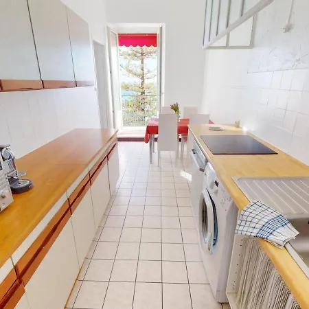 Grand 2p Face En Centre-ville Dans Un Palace Avec Parc A - Fr-1-196-318 Apartamento Menton